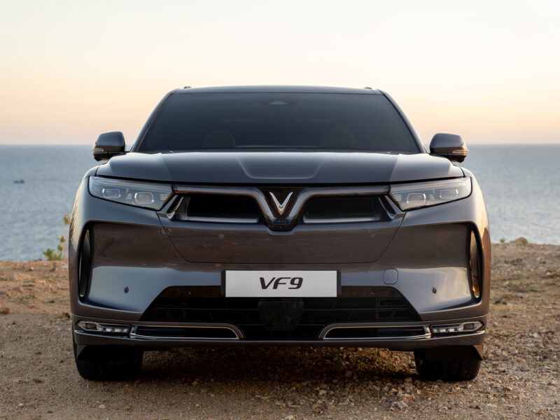 VinFast VF9 Eco10